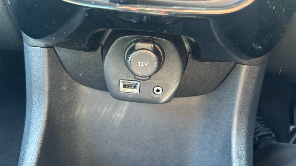 Toyota Aygo 1.0 VVT-i X-Cite 2 5dr Petrol Hatchback - Image 29