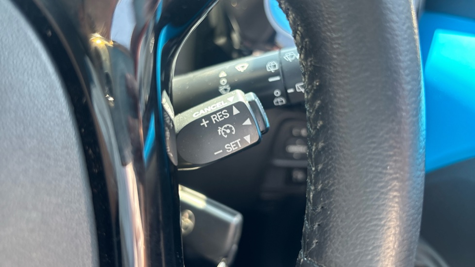 Toyota Aygo 1.0 VVT-i X-Cite 2 5dr Petrol Hatchback - Image 32