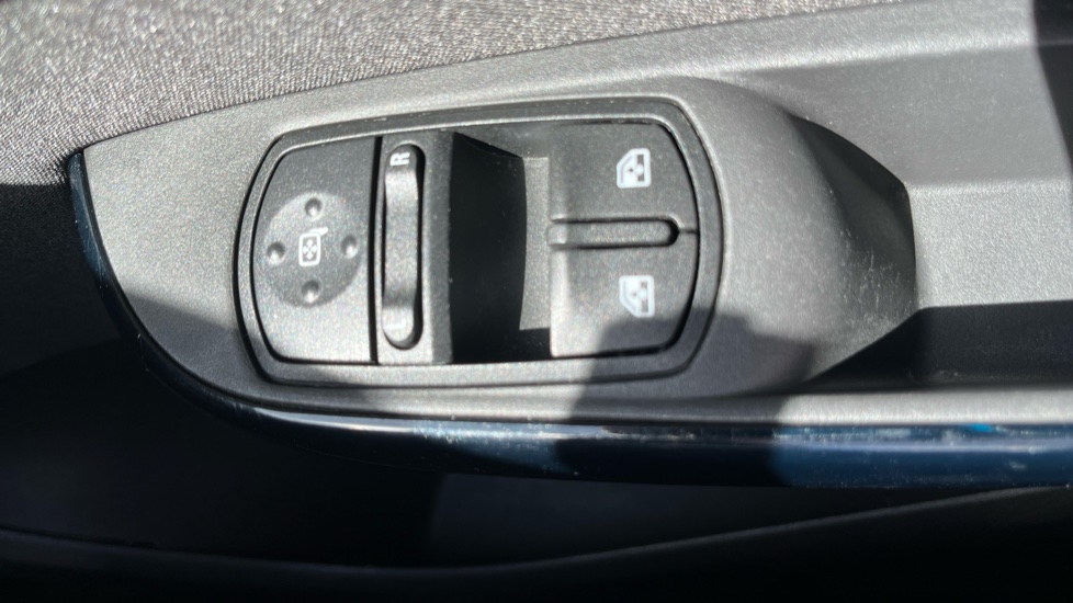 Vauxhall Corsa 1.4 [75] ecoFLEX Energy 5dr [AC] Petrol Hatchback - Image 28