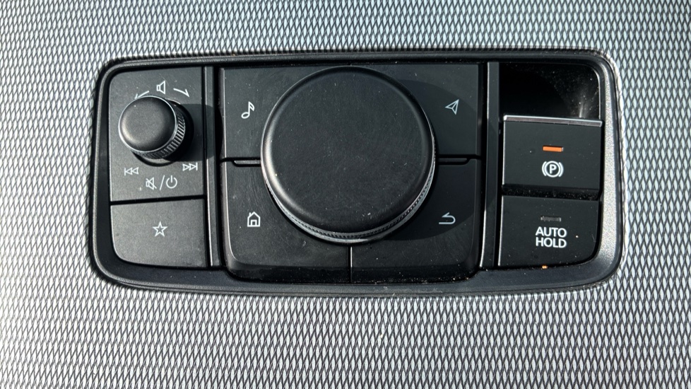 Mazda CX-60 2.5 PHEV Exclusive-Line 5dr Auto Estate - Image 39