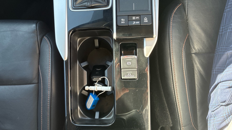 Mitsubishi Eclipse Cross 1.5 4 5dr CVT 4WD Petrol Hatchback - Image 23