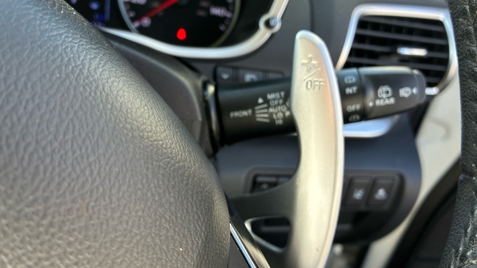 Mitsubishi Eclipse Cross 1.5 4 5dr CVT 4WD Petrol Hatchback - Image 27