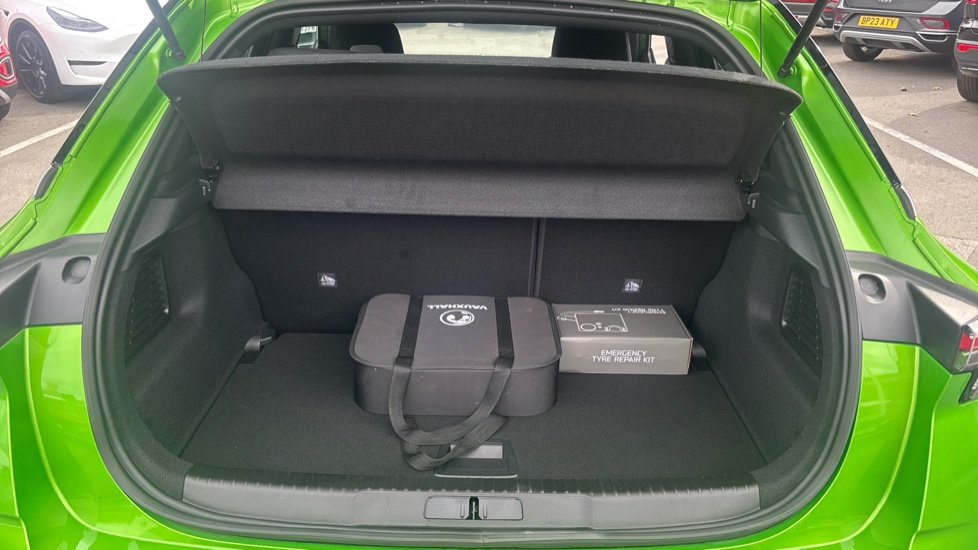 Vauxhall Mokka 100kW Ultimate 50kWh 5dr Auto Electric Hatchback - Image 4