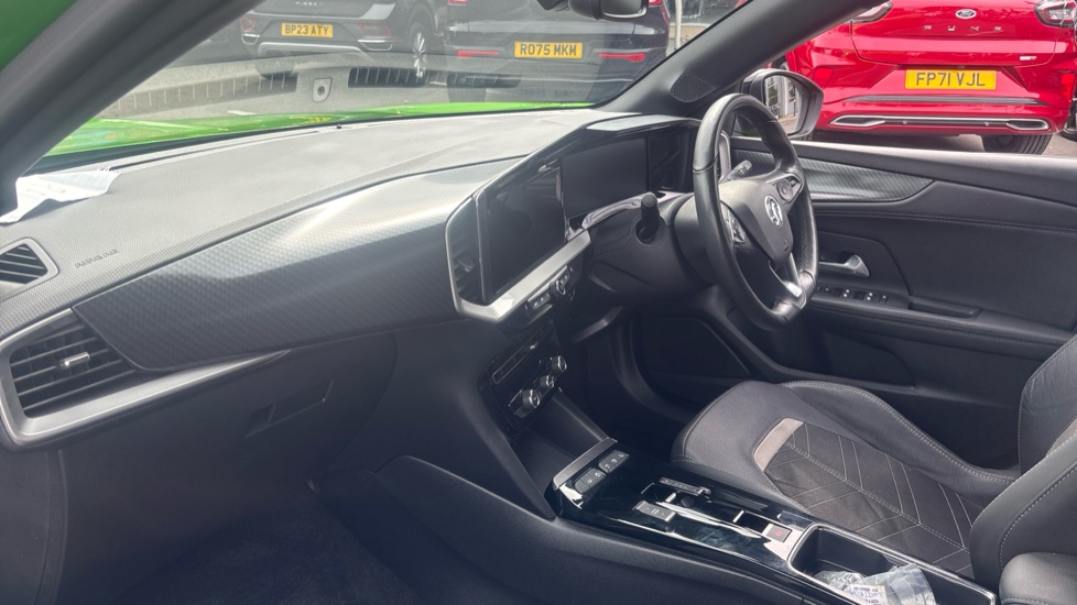 Vauxhall Mokka 100kW Ultimate 50kWh 5dr Auto Electric Hatchback - Image 9