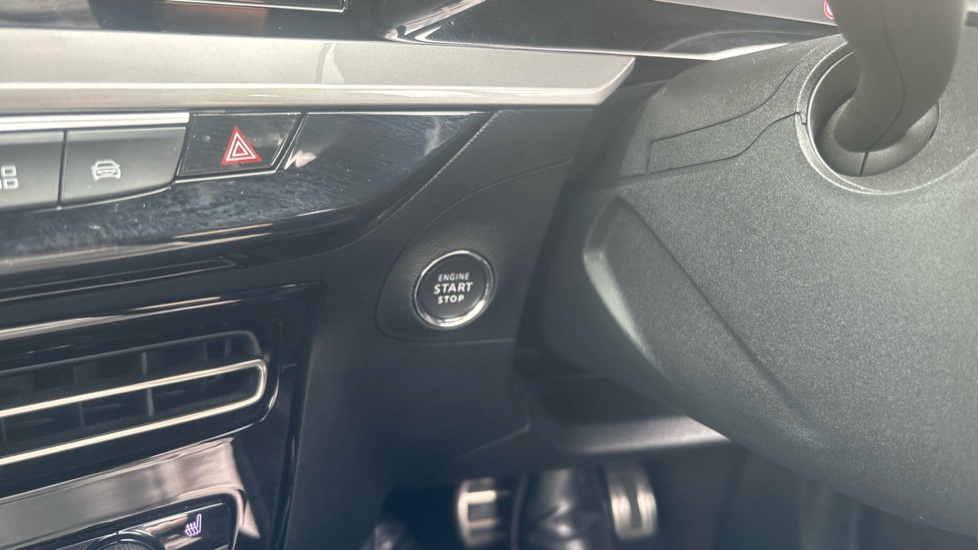 Vauxhall Mokka 100kW Ultimate 50kWh 5dr Auto Electric Hatchback - Image 31