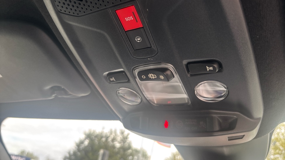 Vauxhall Mokka 100kW Ultimate 50kWh 5dr Auto Electric Hatchback - Image 33