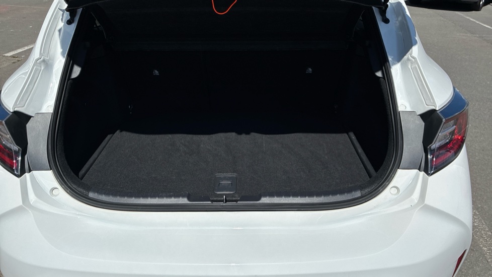 Toyota Corolla 1.8 VVT-i Hybrid Icon 5dr CVT Hybrid Hatchback - Image 4