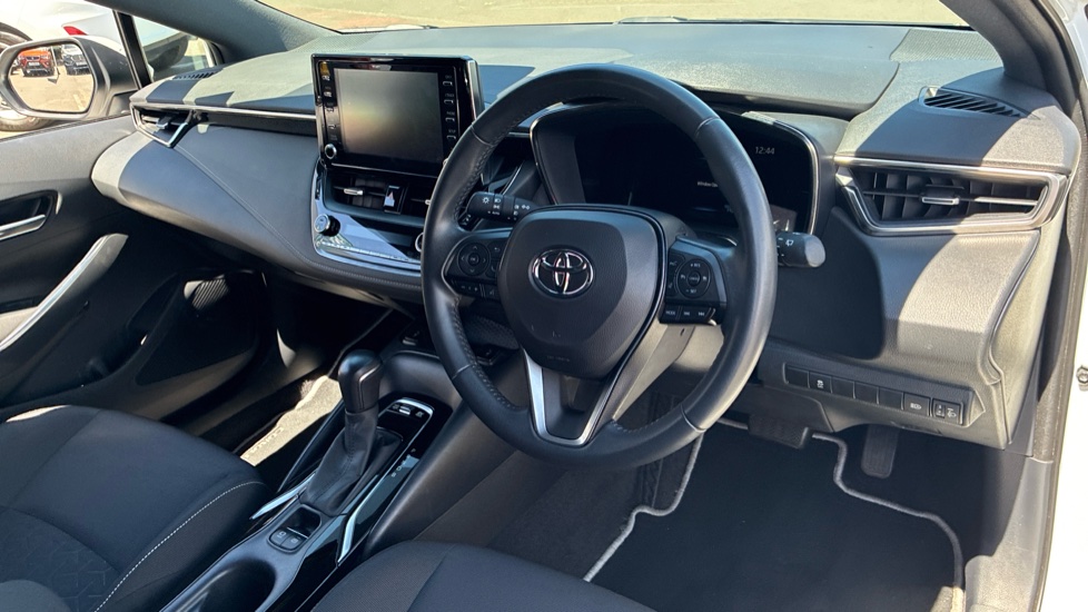 Toyota Corolla 1.8 VVT-i Hybrid Icon 5dr CVT Hybrid Hatchback - Image 23