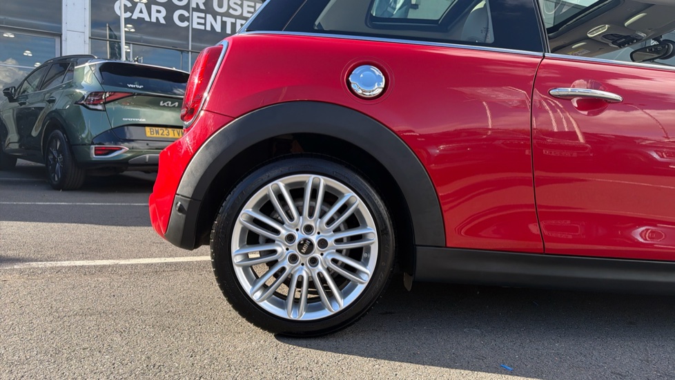 MINI Hatchback 2.0 Cooper S Exclusive II 3dr Petrol Hatchback - Image 7