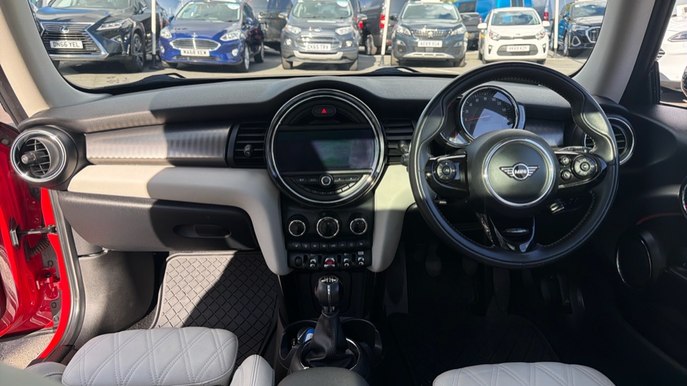 MINI Hatchback 2.0 Cooper S Exclusive II 3dr Petrol Hatchback - Image 10