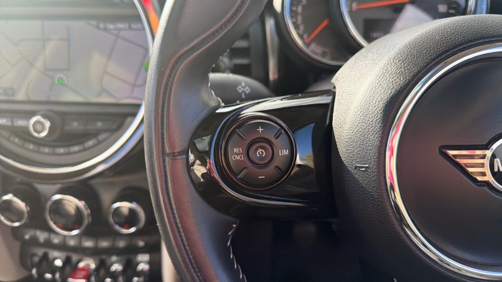 MINI Hatchback 2.0 Cooper S Exclusive II 3dr Petrol Hatchback - Image 31