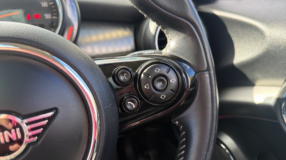 MINI Hatchback 2.0 Cooper S Exclusive II 3dr Petrol Hatchback - Image 32