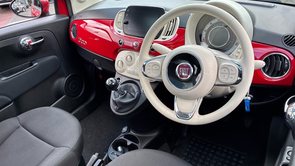 Fiat 500 1.0 Mild Hybrid 3dr Petrol Hatchback - Image 11
