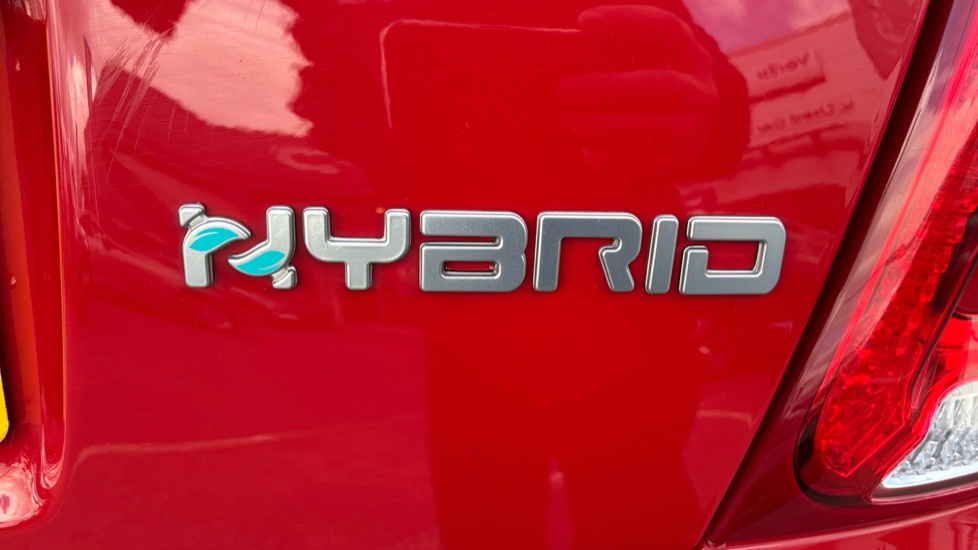 Fiat 500 1.0 Mild Hybrid 3dr Petrol Hatchback - Image 21