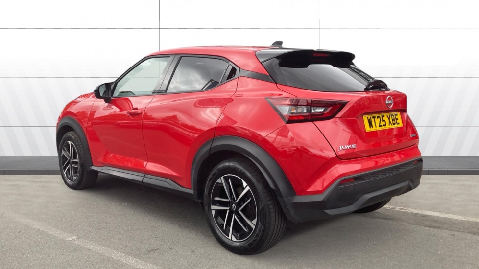 Nissan Juke 1.6 Hybrid N-Connecta 5dr Auto Hybrid Hatchback - Image 2