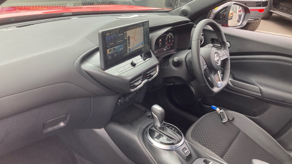Nissan Juke 1.6 Hybrid N-Connecta 5dr Auto Hybrid Hatchback - Image 9