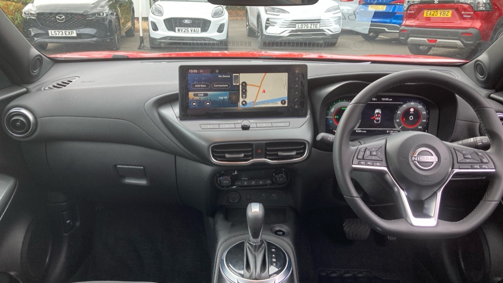 Nissan Juke 1.6 Hybrid N-Connecta 5dr Auto Hybrid Hatchback - Image 10