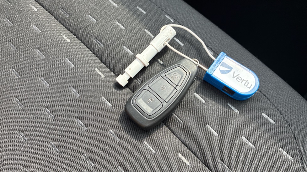 Ford Puma 1.0 EcoBoost Hybrid mHEV Titanium 5dr DCT Petrol Hatchback - Image 20