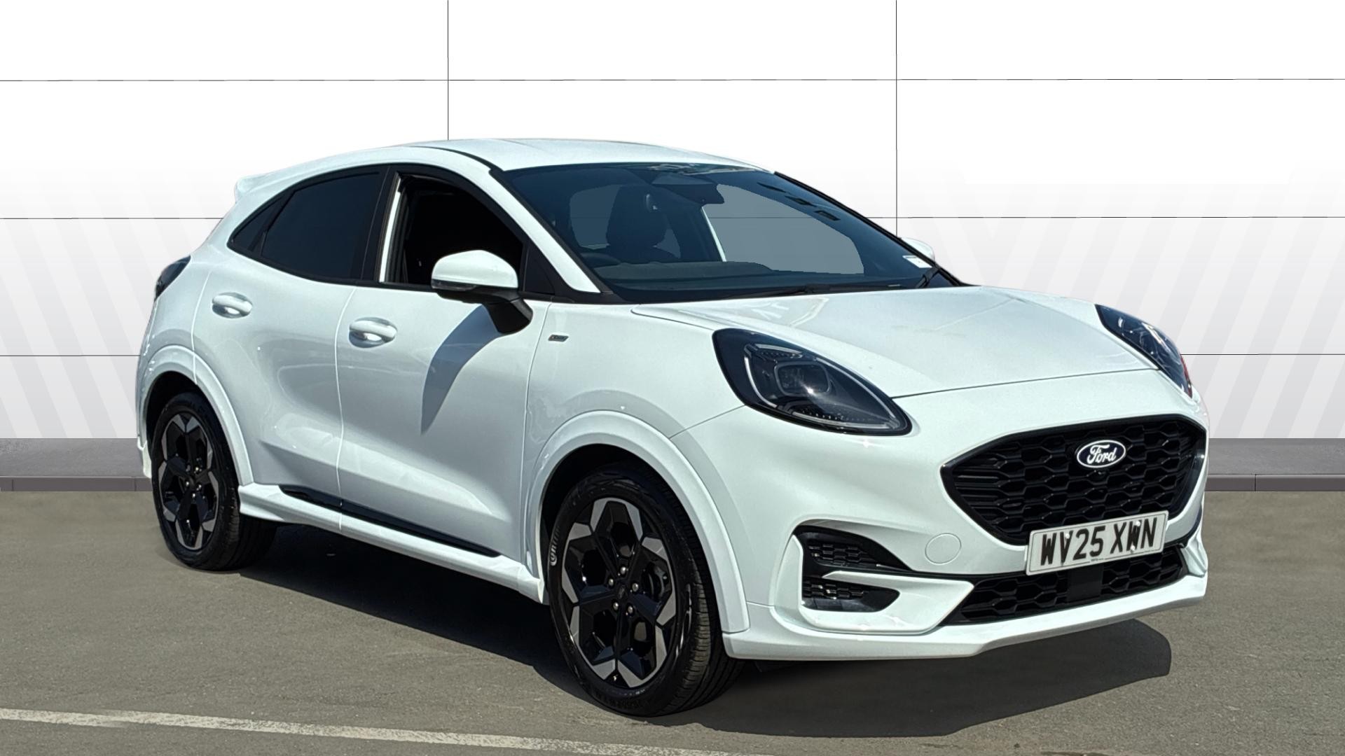 Ford Puma listing photo