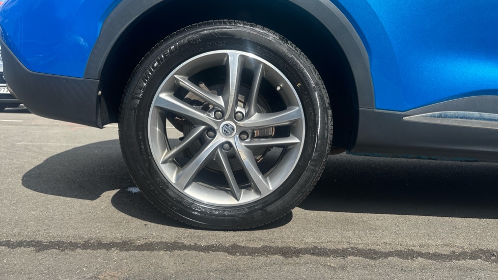 MG HS 1.5 T-GDI Exclusive 5dr DCT Petrol Hatchback - Image 7