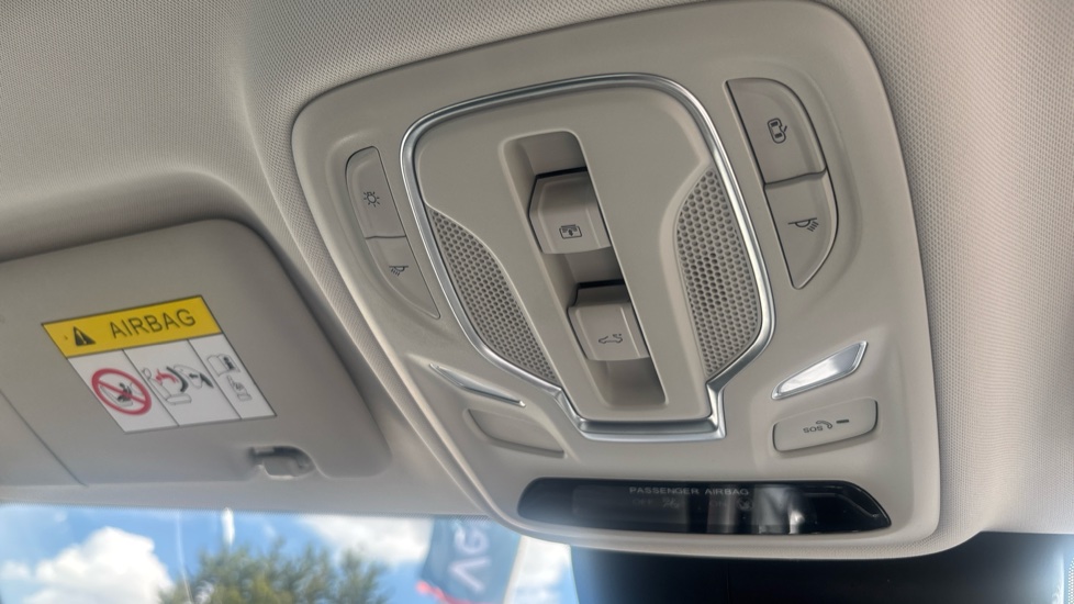 MG HS 1.5 T-GDI Exclusive 5dr DCT Petrol Hatchback - Image 32