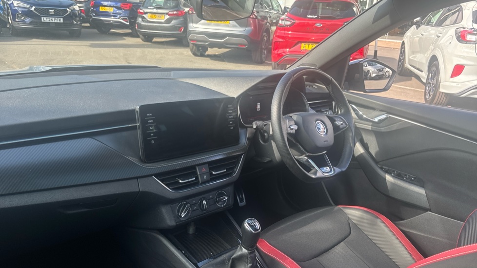 Skoda Kamiq 1.0 TSI 110 Monte Carlo 5dr Petrol Hatchback - Image 9
