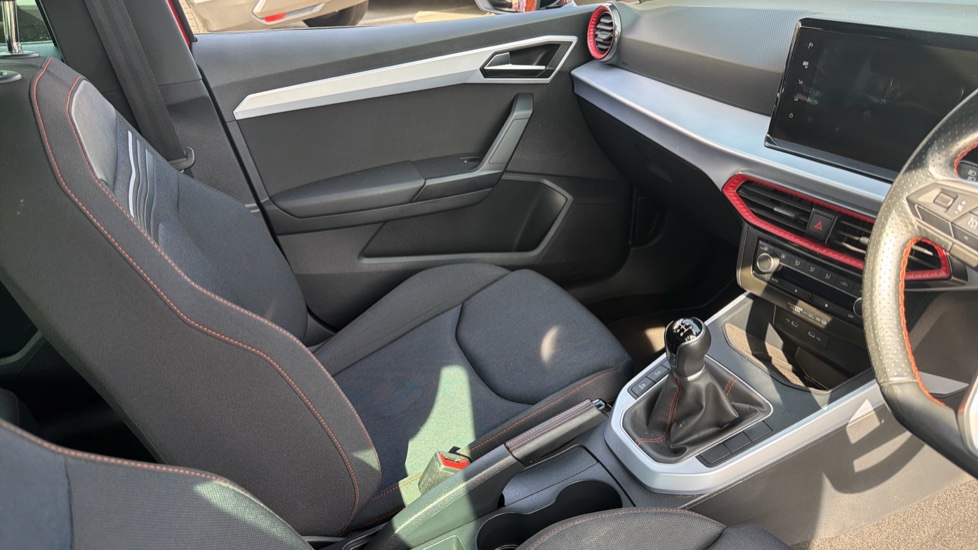 SEAT Arona 1.0 TSI 110 FR 5dr Petrol Hatchback - Image 14
