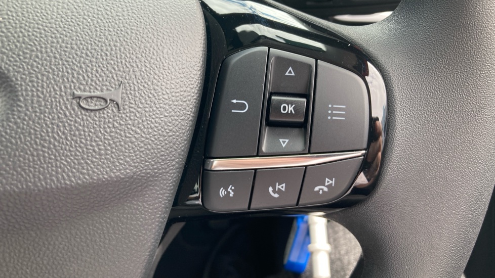 Ford Fiesta 1.0 EcoBoost Hybrid mHEV 125 Trend 5dr Petrol Hatchback - Image 23