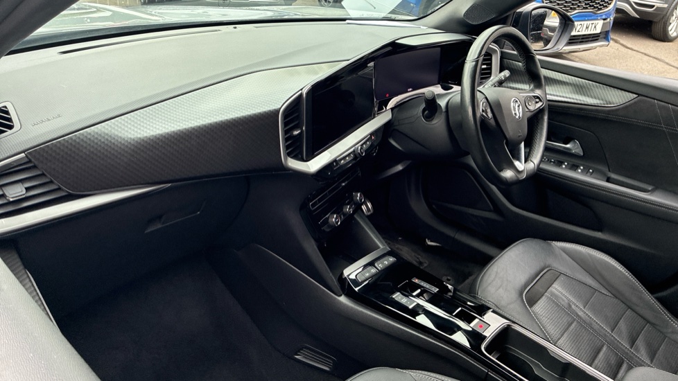 Vauxhall Mokka 100kW Ultimate 50kWh 5dr Auto Electric Hatchback - Image 9