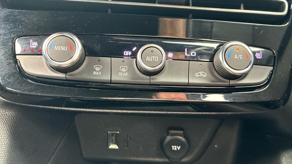 Vauxhall Mokka 100kW Ultimate 50kWh 5dr Auto Electric Hatchback - Image 32