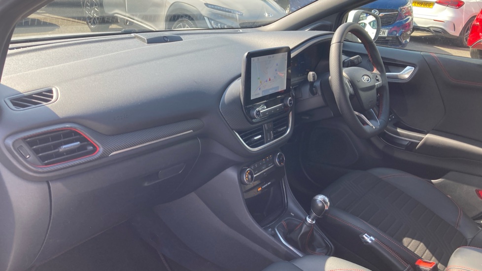 Ford Puma 1.0 EcoBoost Hybrid mHEV 155 ST-Line X 5dr Petrol Hatchback - Image 9