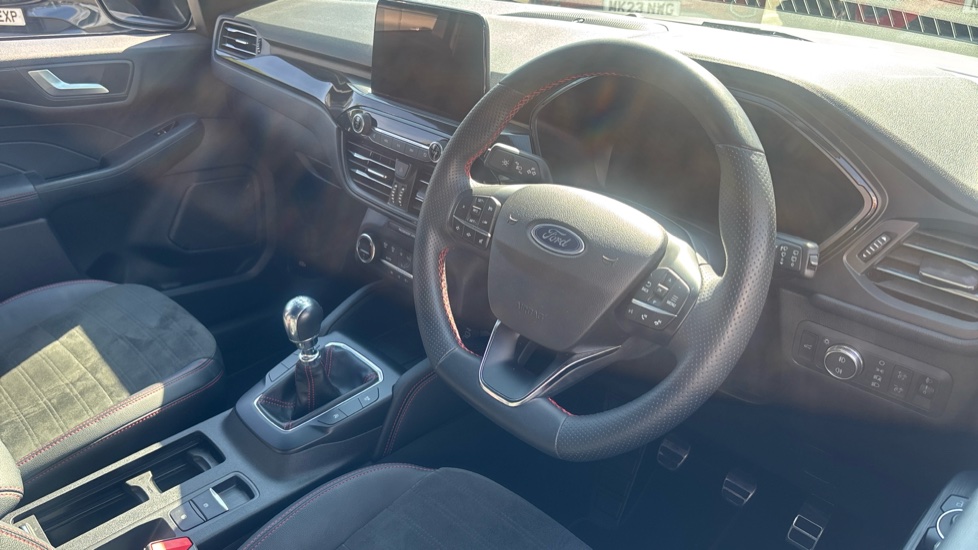 Ford Kuga 1.5 EcoBoost 150 ST-Line Edition 5dr Petrol Estate - Image 11