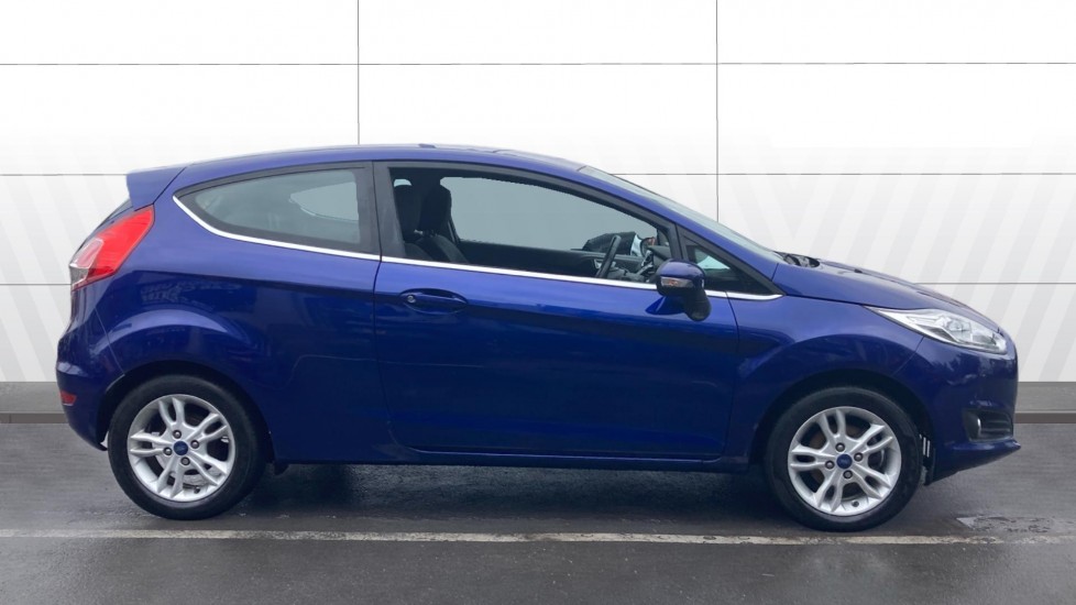 Ford Fiesta 1.25 82 Zetec 3dr Petrol Hatchback - Image 5
