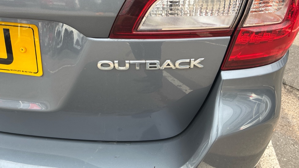 Subaru Outback 2.5i SE Premium 5dr Lineartronic Petrol Estate - Image 38