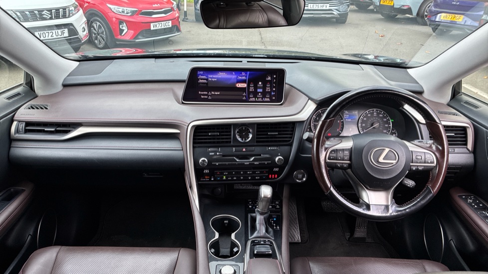 Lexus RX 200t 2.0 Luxury 5dr Auto Petrol Estate - Image 17
