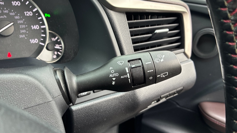 Lexus RX 200t 2.0 Luxury 5dr Auto Petrol Estate - Image 25