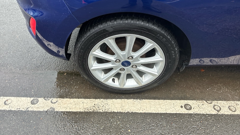 Ford Fiesta 1.0 EcoBoost Titanium 3dr Petrol Hatchback - Image 32
