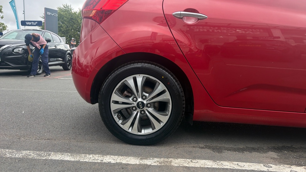 Kia Venga 1.6 4 5dr Auto [6] Petrol Hatchback - Image 7