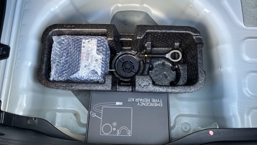 Kia Picanto 1.25 3 5dr Auto Petrol Hatchback - Image 8