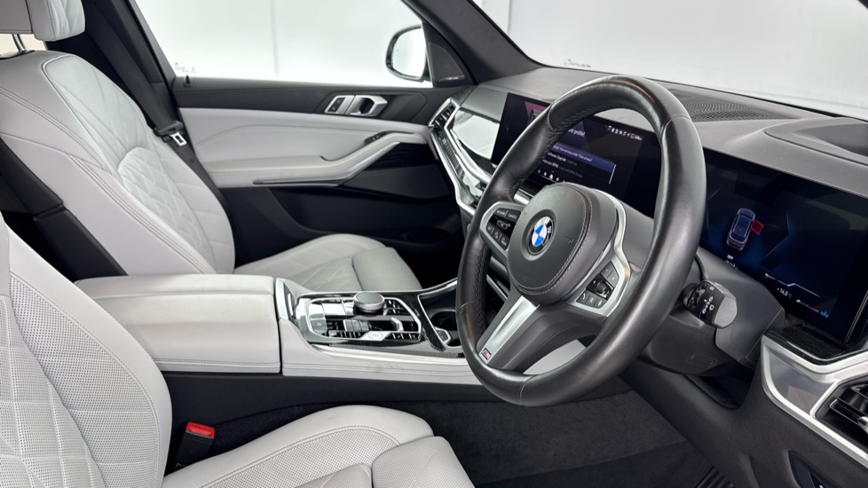BMW X5 xDrive30d MHT M Sport 5dr Auto Diesel Estate - Image 6