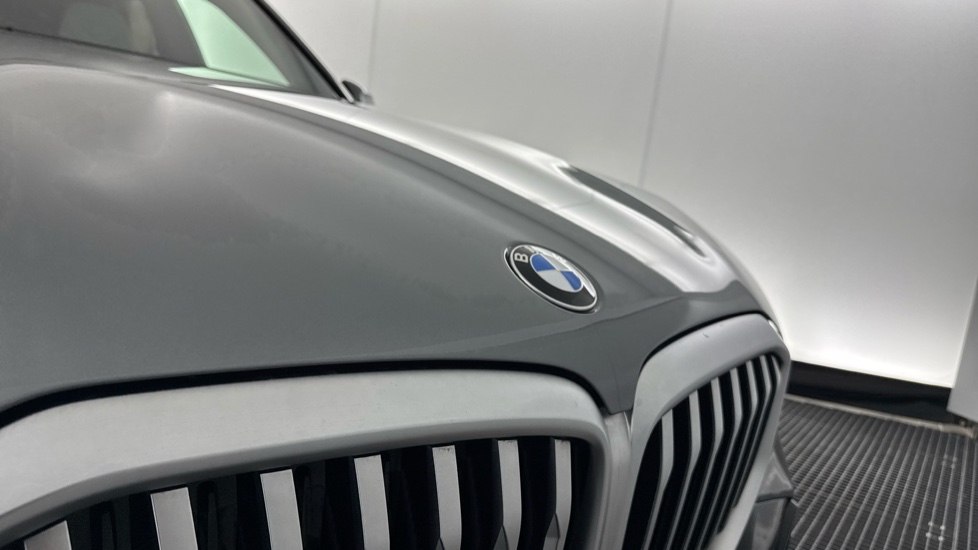BMW X5 xDrive30d MHT M Sport 5dr Auto Diesel Estate - Image 23