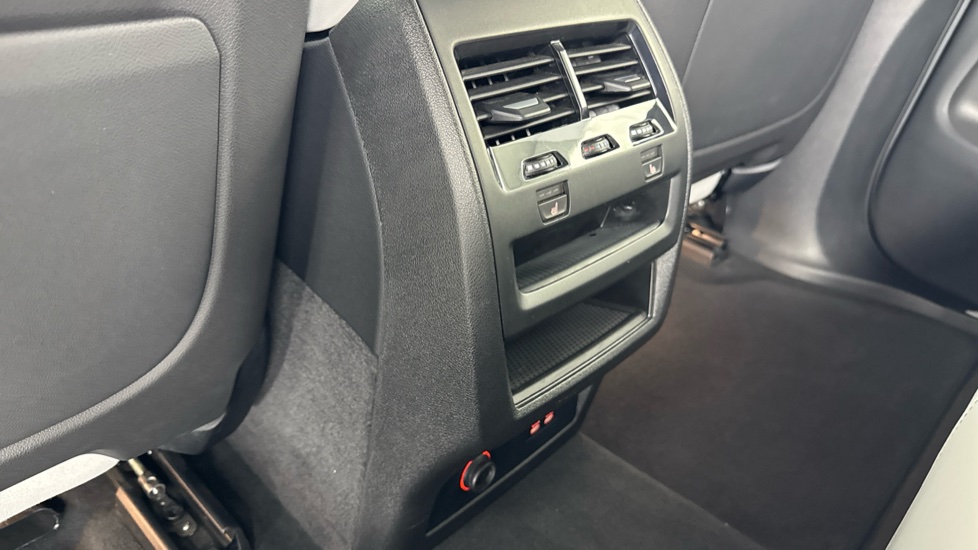 BMW X5 xDrive30d MHT M Sport 5dr Auto Diesel Estate - Image 64