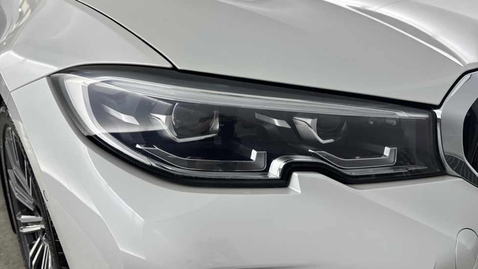 BMW 3 Series 320i M Sport 4dr Step Auto Petrol Saloon - Image 23
