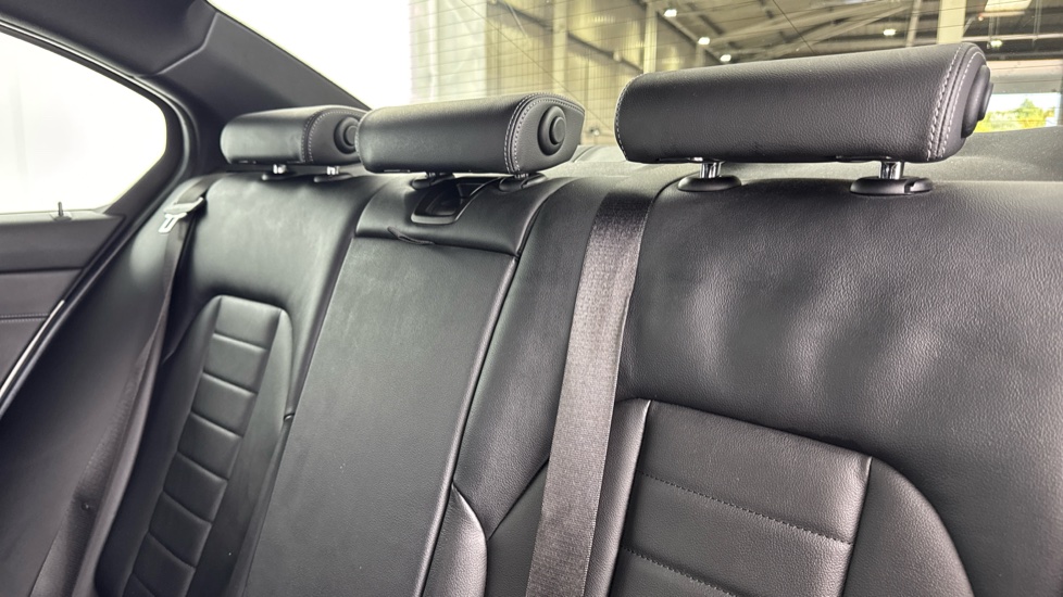 BMW 3 Series 320i M Sport 4dr Step Auto Petrol Saloon - Image 38