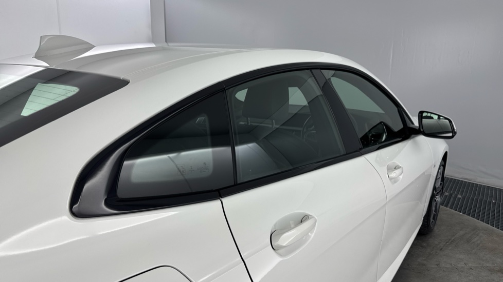 BMW 2 Series 218i [136] M Sport 4dr Petrol Saloon - Image 26