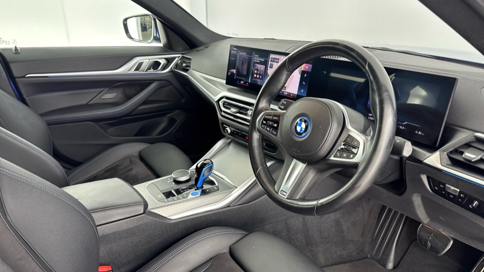 BMW i4 250kW eDrive40 M Sport 83.9kWh 5dr Auto Electric Hatchback - Image 6