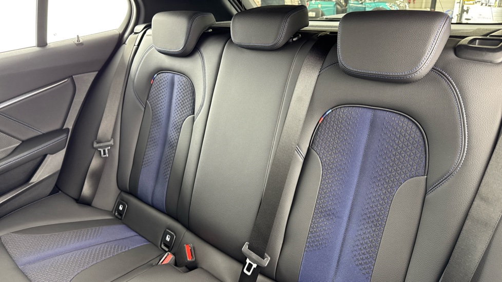 BMW 1 Series 118i [136] M Sport 5dr [Live Cockpit Professional] Petrol Hatchback - Image 12