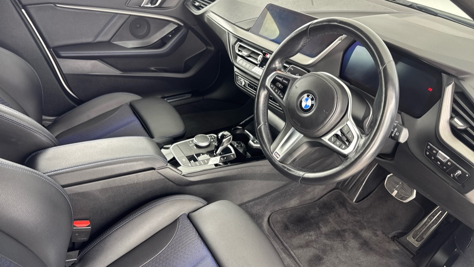 BMW 1 Series 118i [136] M Sport 5dr [Live Cockpit Professional] Petrol Hatchback - Image 6