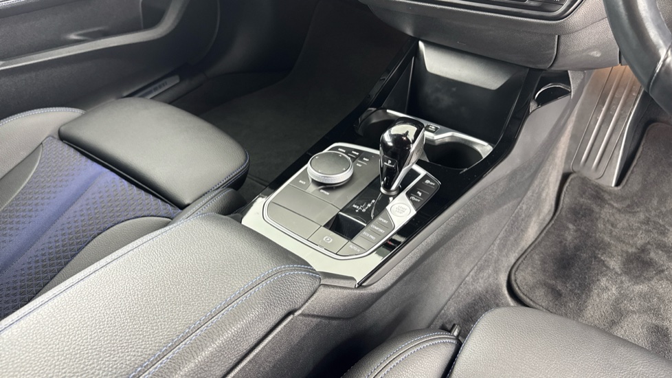 BMW 1 Series 118i [136] M Sport 5dr [Live Cockpit Professional] Petrol Hatchback - Image 10