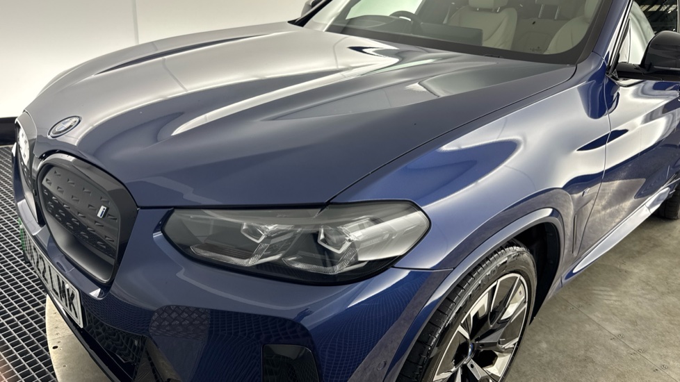BMW X3 30e xDrive M Sport Pro 5dr Auto Estate - Image 25